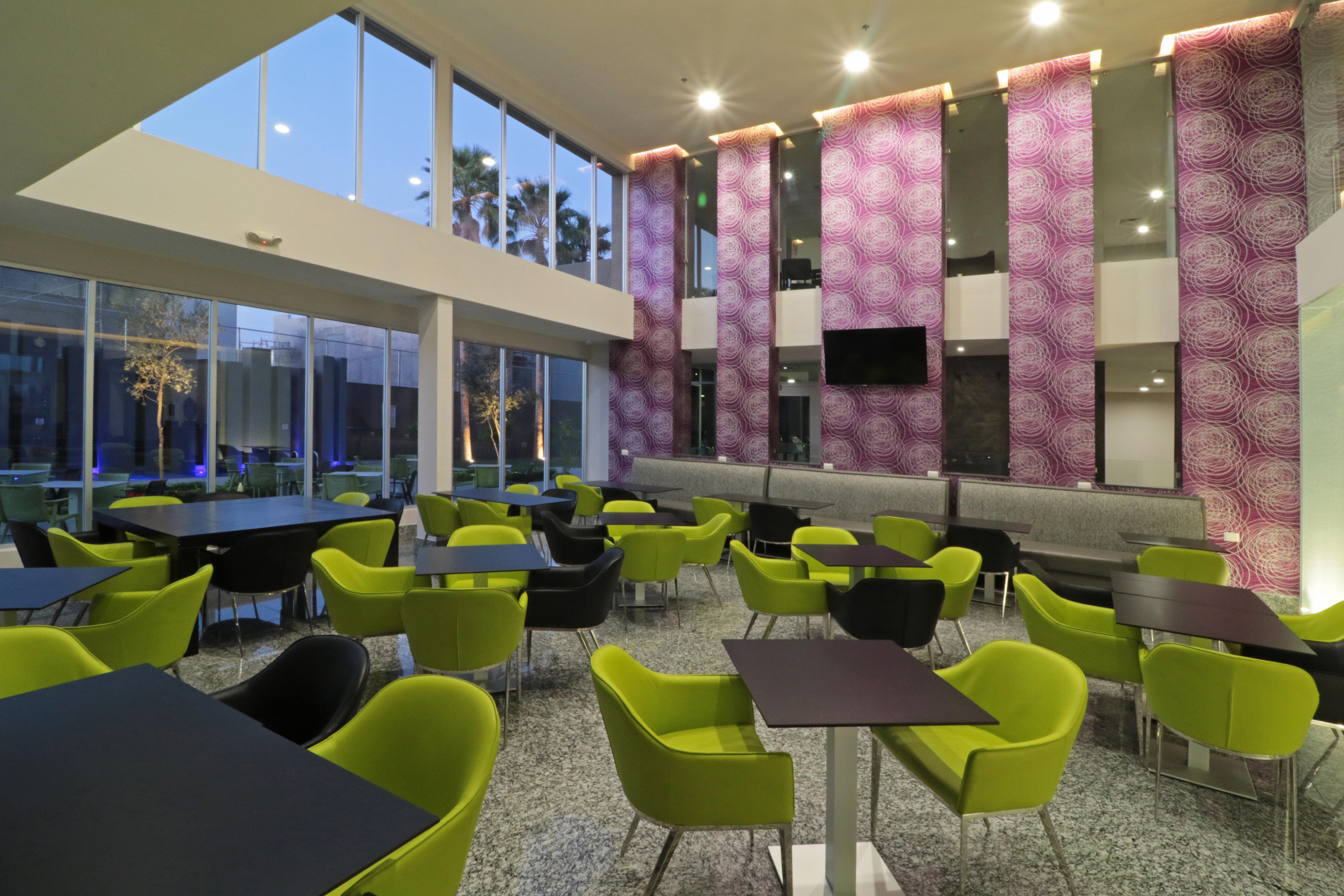 Holiday Inn Express Hotel & Suites Hermosillo By Ihg Eksteriør bilde